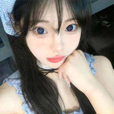 只在那里发光
